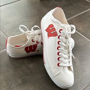 Women's University of Wisconsin Badger shoes